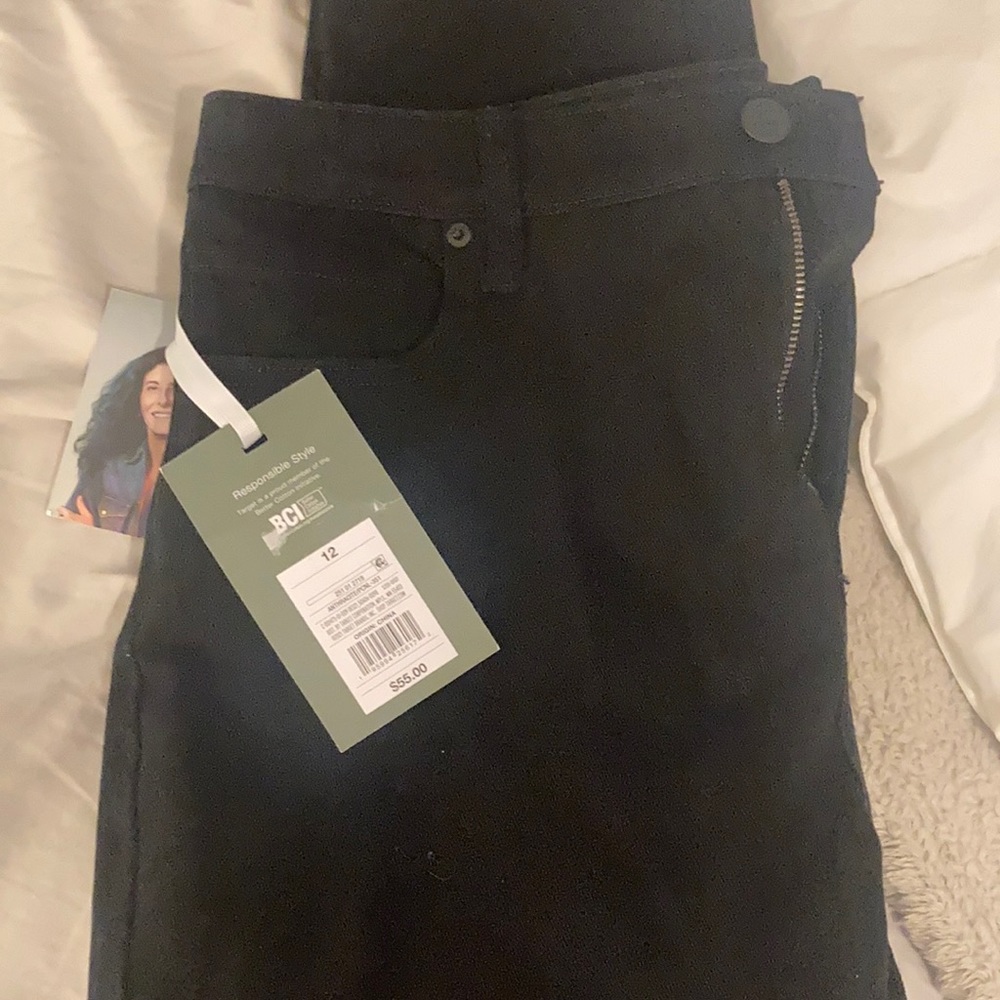 NWT!  Straight leg black pants size 12